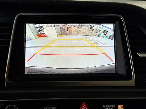 Used 2019 Hyundai Sonata Limited w/ Ultimate Package 02 FWD image 16