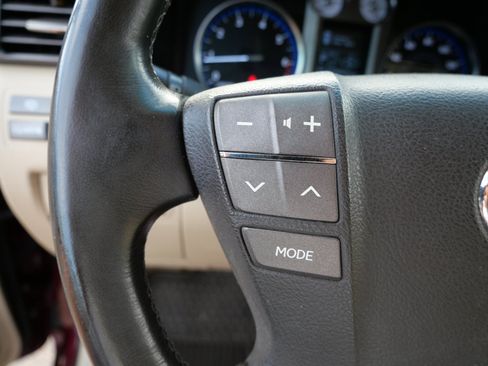 Used 2008 Lexus LX 570 4WD w/ Technology Pkg image 27