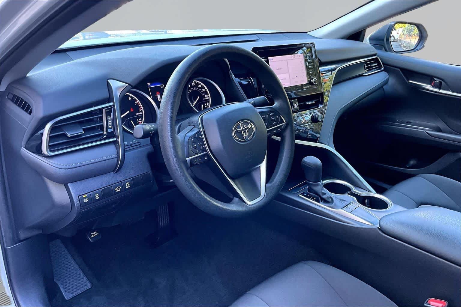 Used 2023 Toyota Camry LE FWD image 18