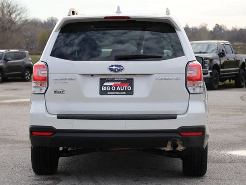 Used 2018 Subaru Forester 2.5i Premium w/ All-Weather Package image 10