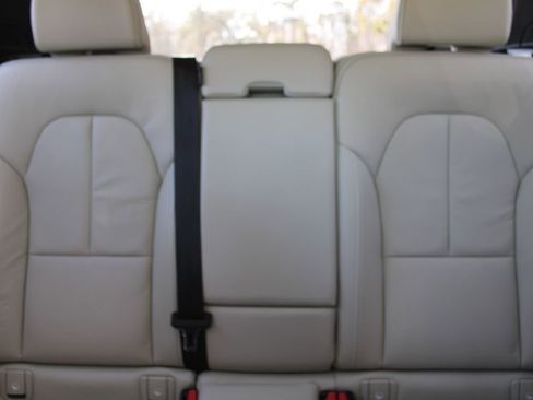 Used 2023 Volvo XC40 B5 Plus w/ Protection Package Premier image 52