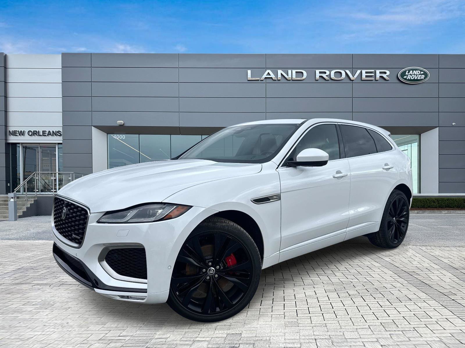 Used 2025 Jaguar F-PACE R-Dynamic S AWD/4WD image 1
