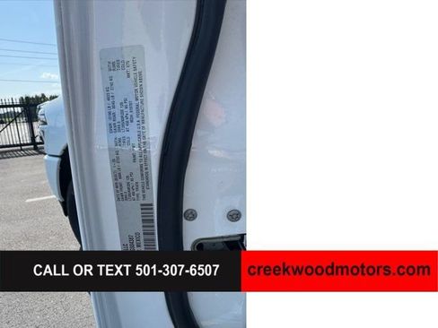Used 2025 RAM 2500 Laramie AWD/4WD image 19