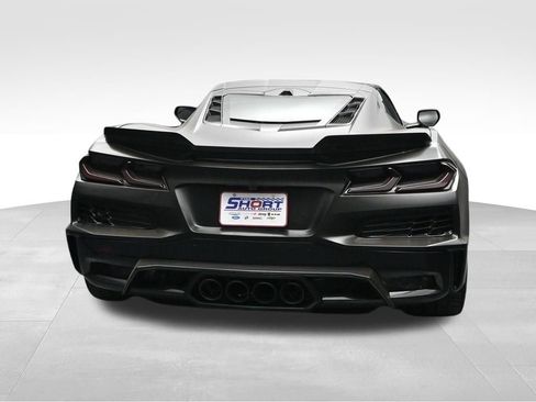 Used 2024 Chevrolet Corvette Z06 RWD image 4