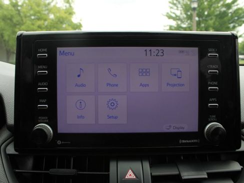 Used 2022 Toyota RAV4 SE w/ Weather & Moonroof Package AWD/4WD image 23