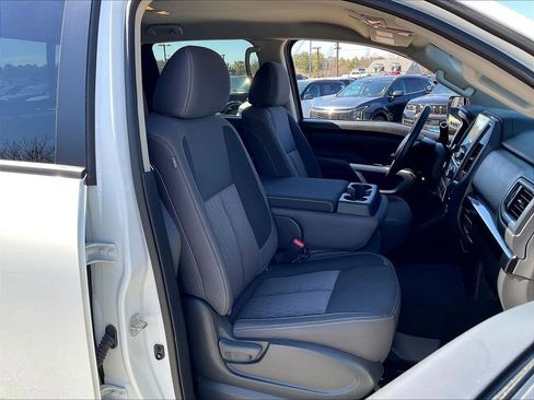 Used 2024 Nissan Titan SV w/ Accessory Utility Package AWD/4WD image 10