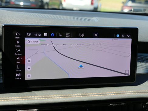 Used 2025 Alfa Romeo Tonale image 21