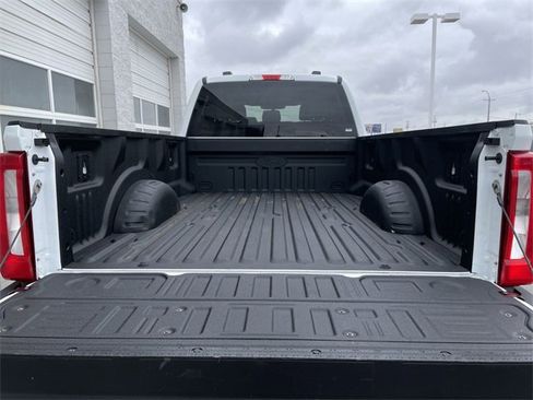 Used 2023 Ford F350 XLT image 22