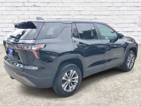 Certified 2025 Chevrolet Equinox LT w/ Safety and Technology Package FWD image 4