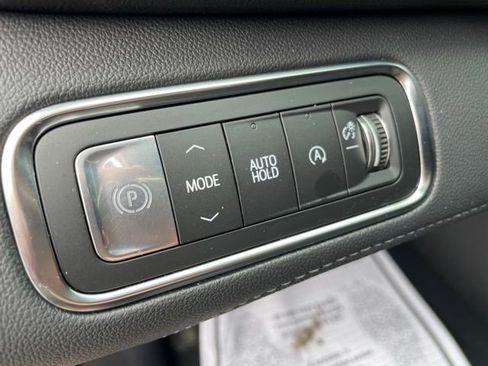 Used 2026 Buick Enclave Sport Touring w/ Super Cruise Package image 18