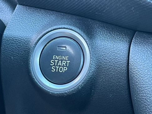 Used 2021 Hyundai Kona Limited image 34