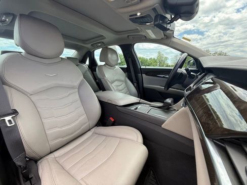 Used 2017 Cadillac CT6 Luxury AWD/4WD image 32