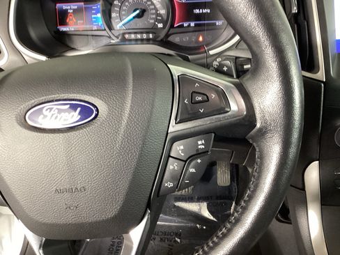 Used 2020 Ford Edge SEL w/ Cold Weather Package AWD/4WD image 20