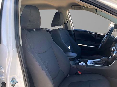 New 2025 Toyota RAV4 LE image 8