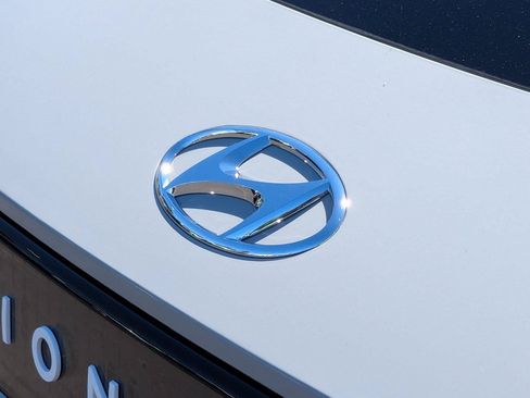 Used 2024 Hyundai Ioniq 5 SEL RWD image 35