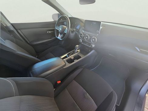 Used 2020 Nissan Sentra SV image 39