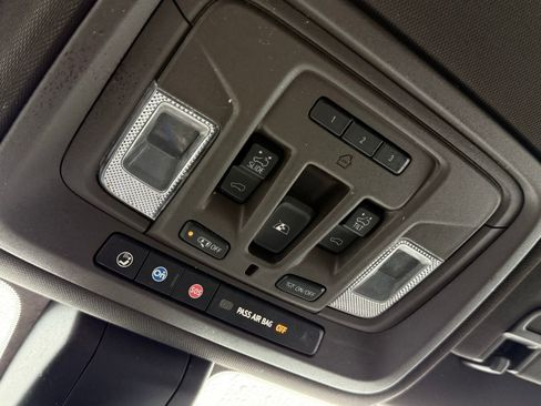 Used 2020 GMC Sierra 1500 SLT w/ SLT Premium Plus Package image 44