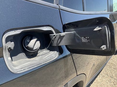 Used 2017 BMW X3 sDrive28i RWD image 13