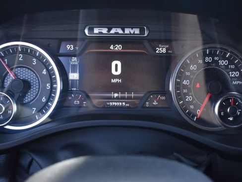 Used 2025 RAM 1500 Big Horn AWD/4WD image 30