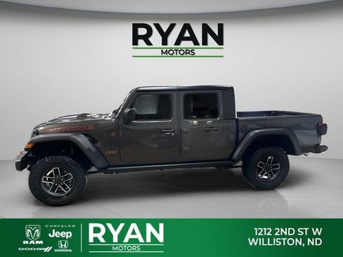 New 2026 Jeep Gladiator Mojave w/ Technology Group image 6