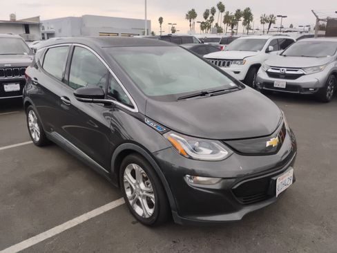 Used 2017 Chevrolet Bolt LT image 5