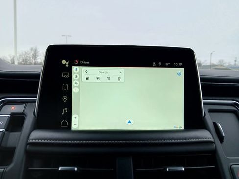 Certified 2022 GMC Yukon SLT w/ SLT Luxury Package AWD/4WD image 25