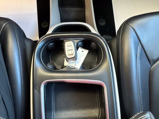 Used 2023 Chrysler Pacifica Touring-L FWD image 22