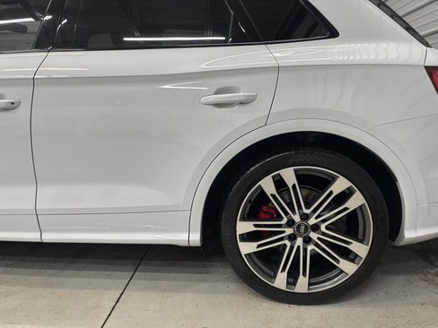 Used 2020 Audi SQ5 Premium Plus w/ Premium Plus Package image 8