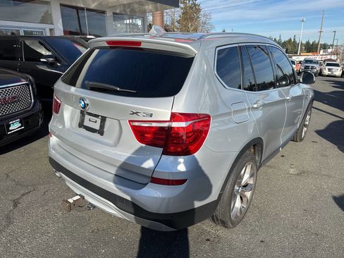 Used 2015 BMW X3 xDrive28i image 3