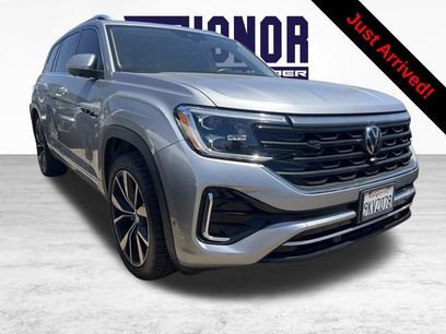 Used 2024 Volkswagen Atlas SEL Premium R-Line