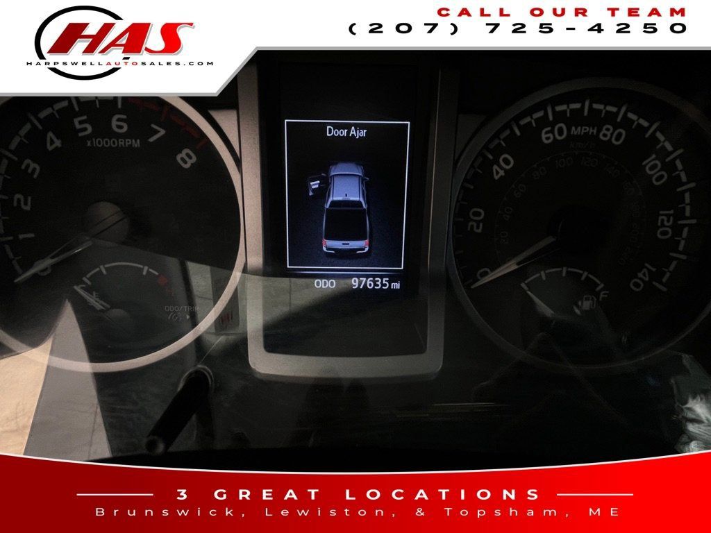 Used 2023 Toyota Tacoma SR5 AWD/4WD image 16