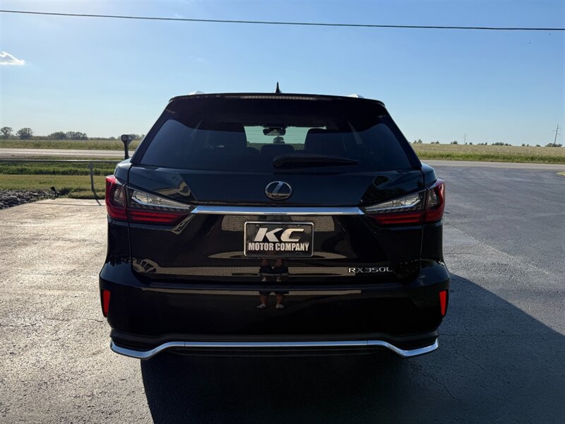 Used 2020 Lexus RX 350L FWD w/ Premium Package image 7