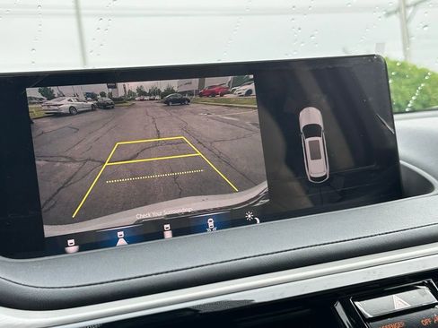 Used 2024 Acura MDX SH-AWD w/ Technology Package image 22