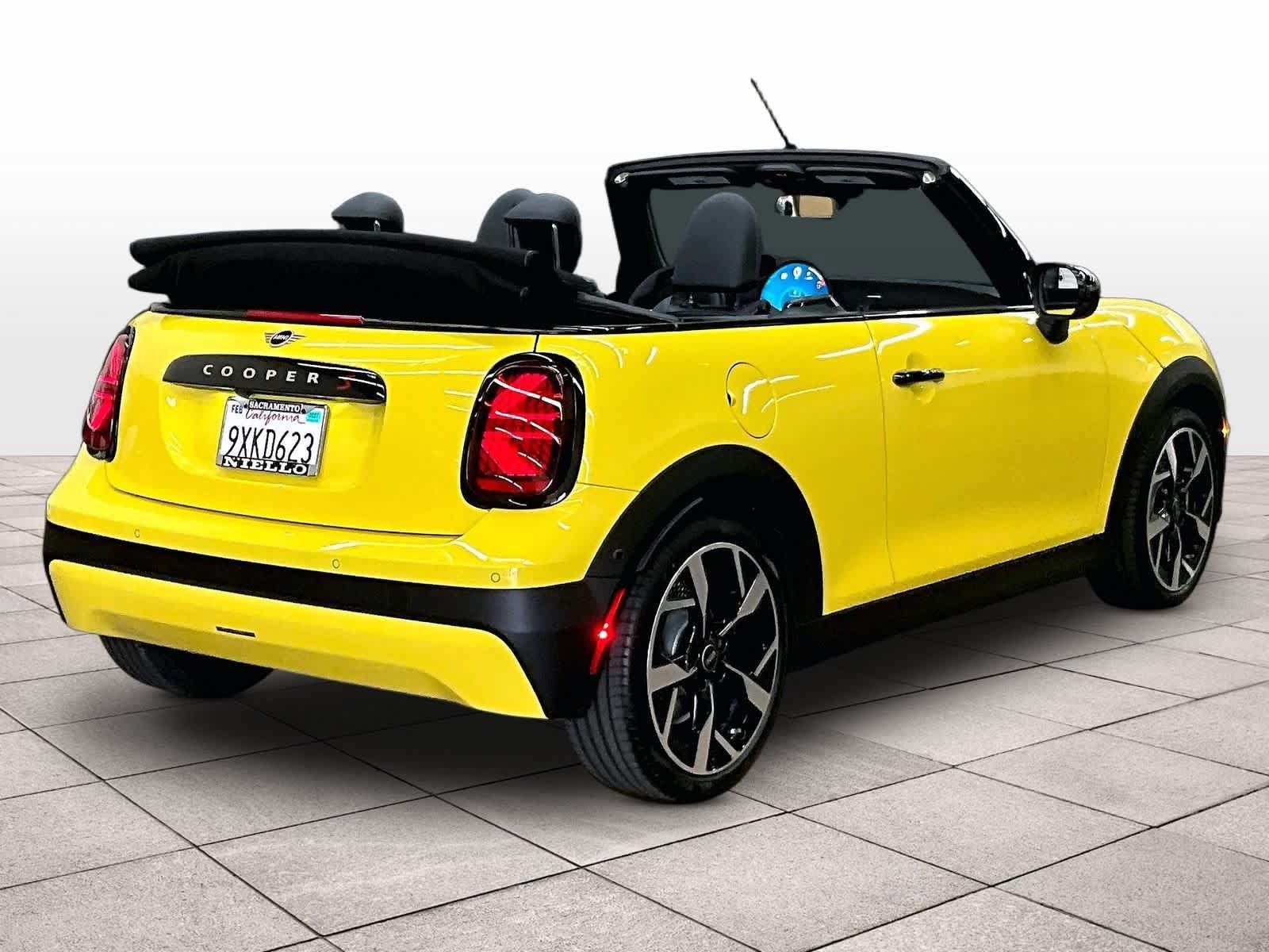 Used 2026 MINI Cooper S FWD image 16