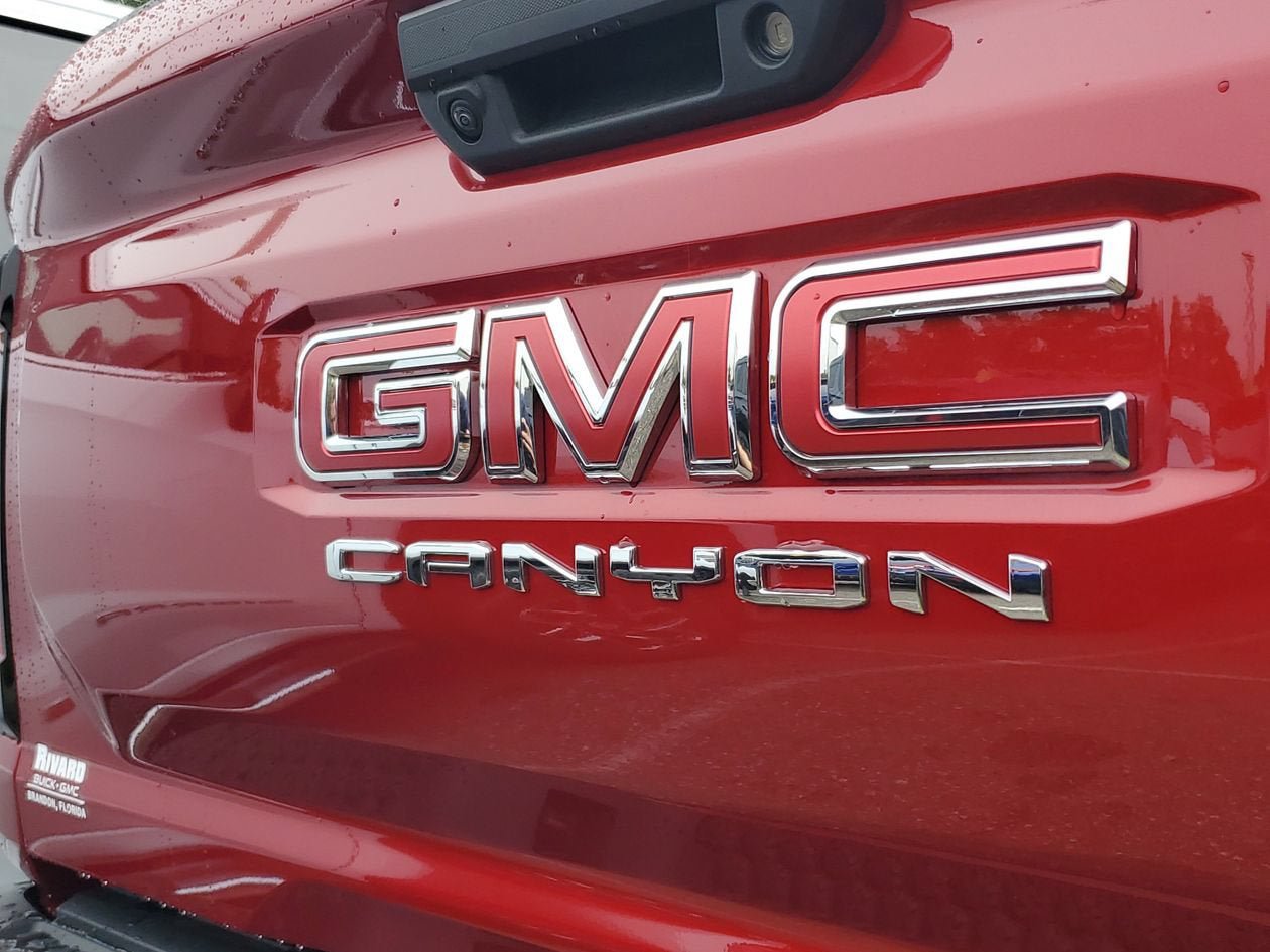 New 2026 GMC Canyon AT4 AWD/4WD image 7