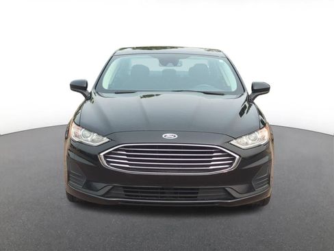 Used 2020 Ford Fusion SE FWD image 9