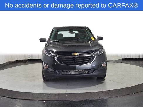 Used 2020 Chevrolet Equinox LS FWD image 3