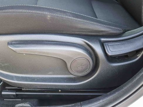 Used 2022 Kia Forte Sedan FWD image 21