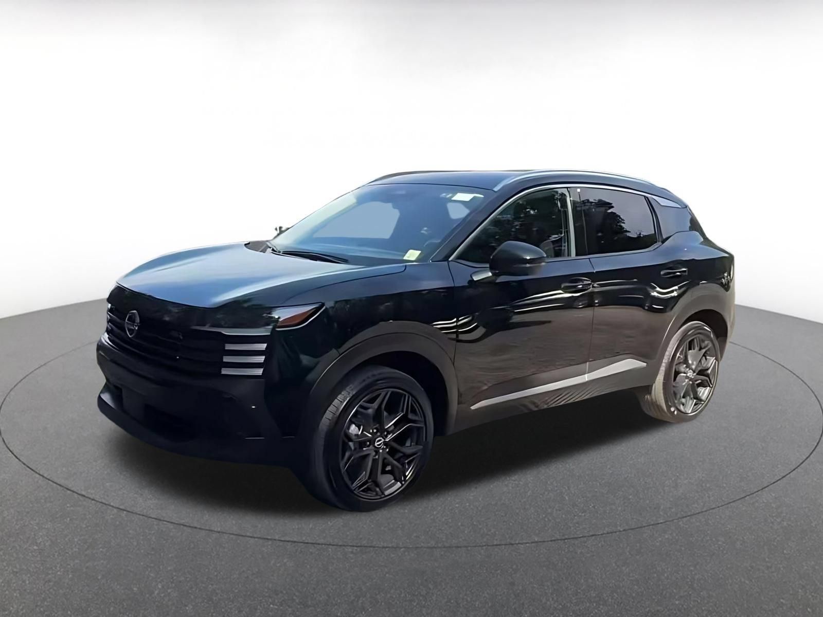 Used 2026 Nissan Kicks SR FWD image 7