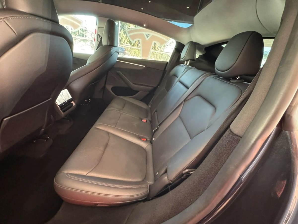 Used 2026 Tesla Model Y AWD image 10