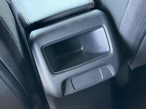 Certified 2024 Honda HR-V Sport image 16