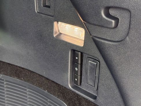 New 2026 Lincoln Aviator AWD image 10