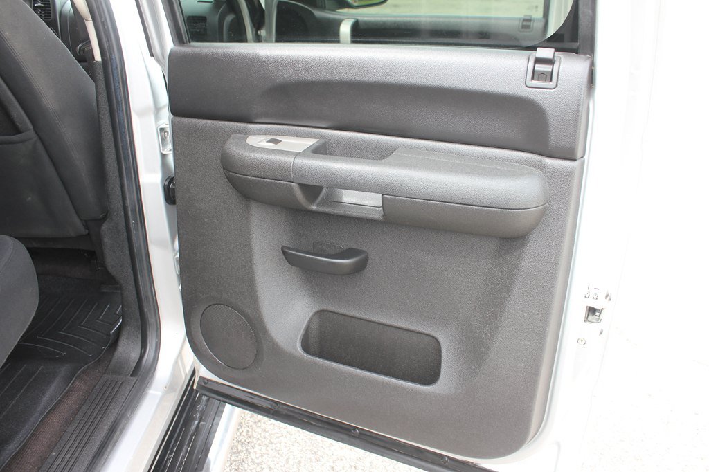 Used 2010 Chevrolet Silverado 1500 LT w/ Power Pack Plus AWD/4WD image 34
