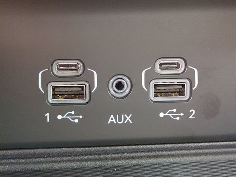 New 2025 Jeep Grand Cherokee Limited w/ Luxury Tech Group II image 25