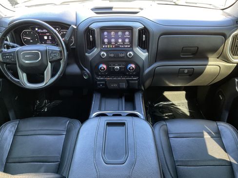 Used 2020 GMC Sierra 2500 Denali w/ Denali Ultimate Package AWD/4WD image 25