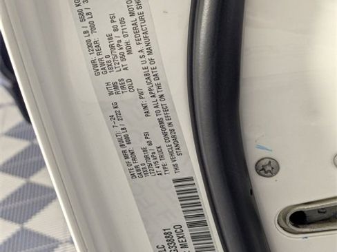 Used 2024 RAM 3500 Big Horn image 36