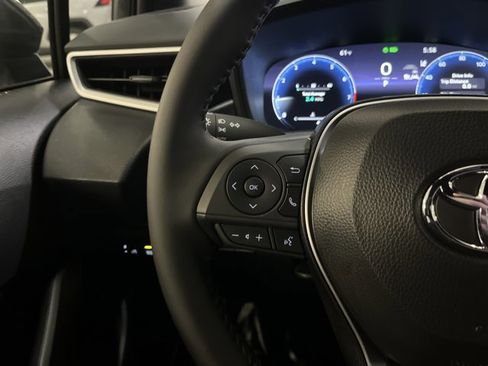 Used 2026 Toyota Corolla SE image 29