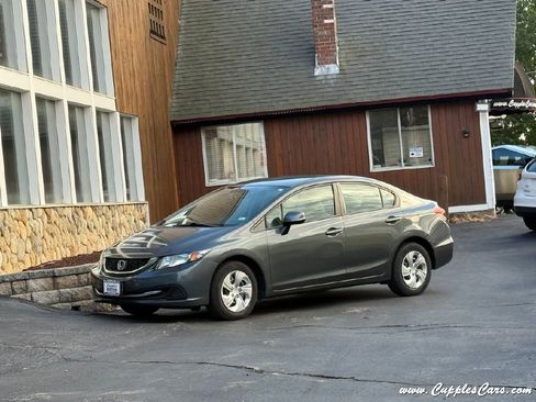 Used 2013 Honda Civic LX image 1