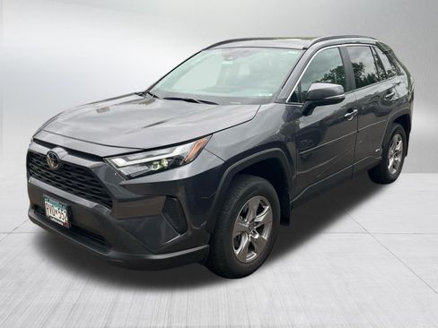 Certified 2025 Toyota RAV4 XLE w/ Convenience Package AWD/4WD image 3