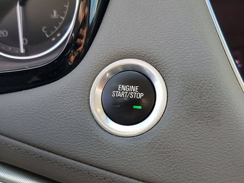 Certified 2023 Cadillac XT5 Premium Luxury FWD image 19